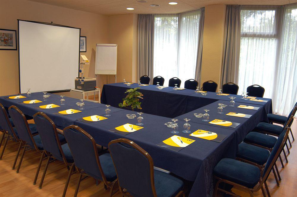 Hotel As Bellaterra à Cerdanyola del Vallès Extérieur photo